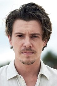 Xavier Samuel portrait
